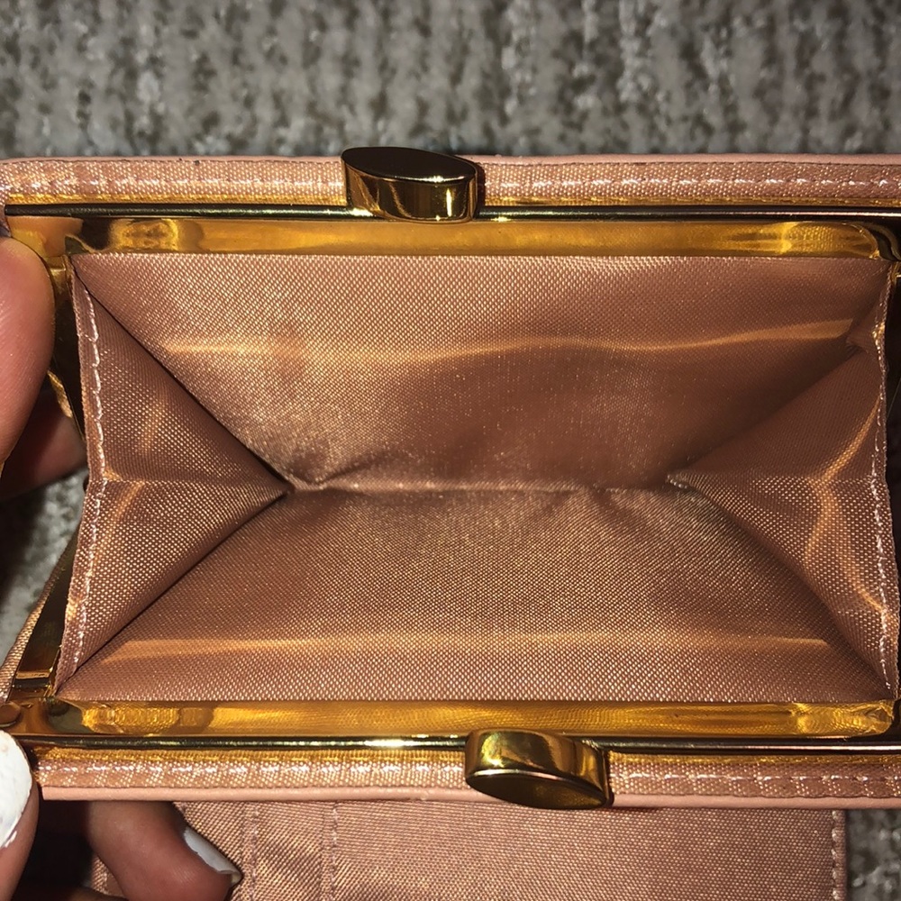 Wallet - Picture 4 of 4